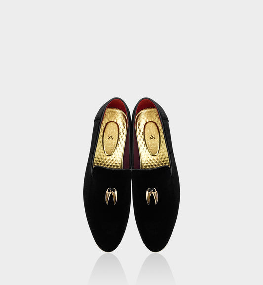 CHILILOAFER Men's Black & Gold Chili Pendant Toe-Protector Upgrade Pointed-Toe Loafers